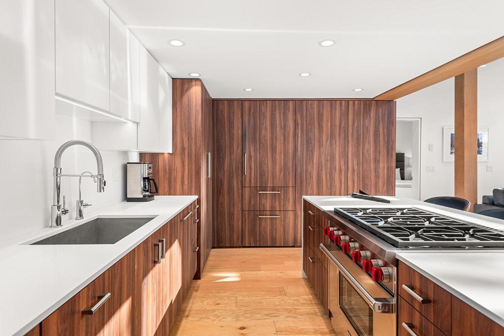 Fifth Avenue 303, Newly Remodeled, Light-Filled 3 Bdr Condo, Close To Ski Slopes Aspen Exterior foto